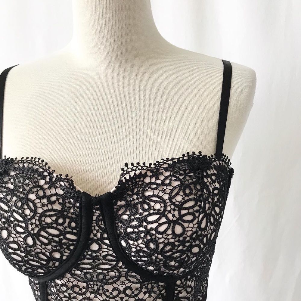 Revamped black/nude lace corset Whimsy Goth E Girl Baddie size L (Fits Small) - Picture 3 of 10